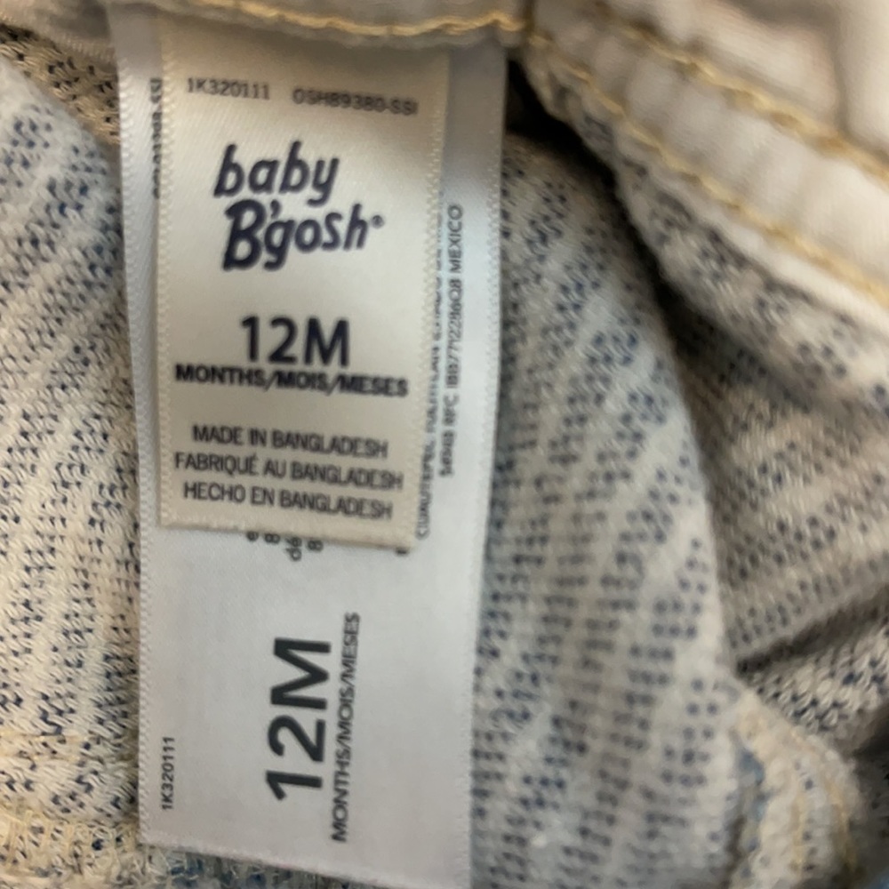 Bundle of EU Boys Clothing and a pair of shoes. marked down. - Picture 12 of 16